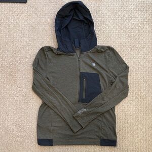 Mountain Hardwear Olive Green Zip Pullover